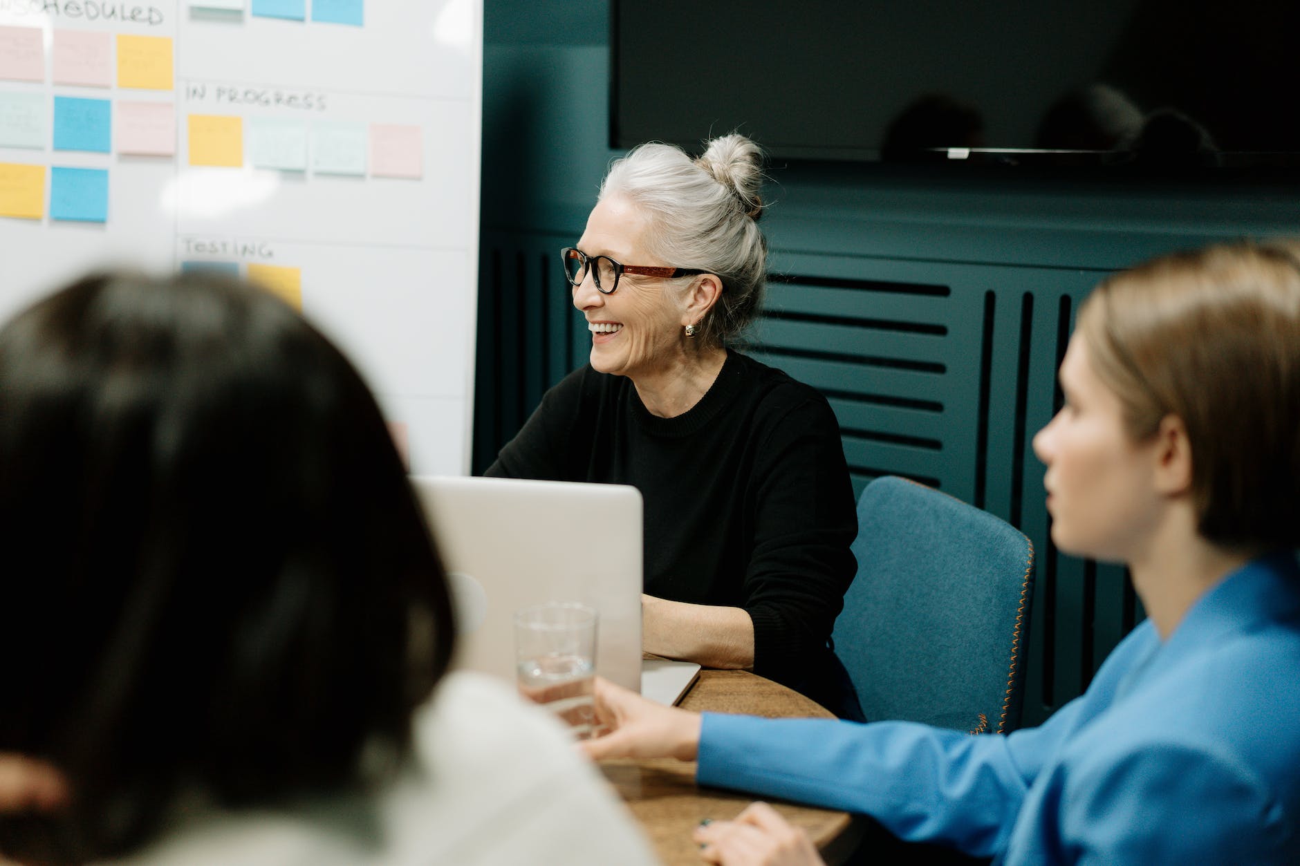Overcoming Obstacles: Understanding Barriers to Employment Faced by Those in Disadvantaged Situations
