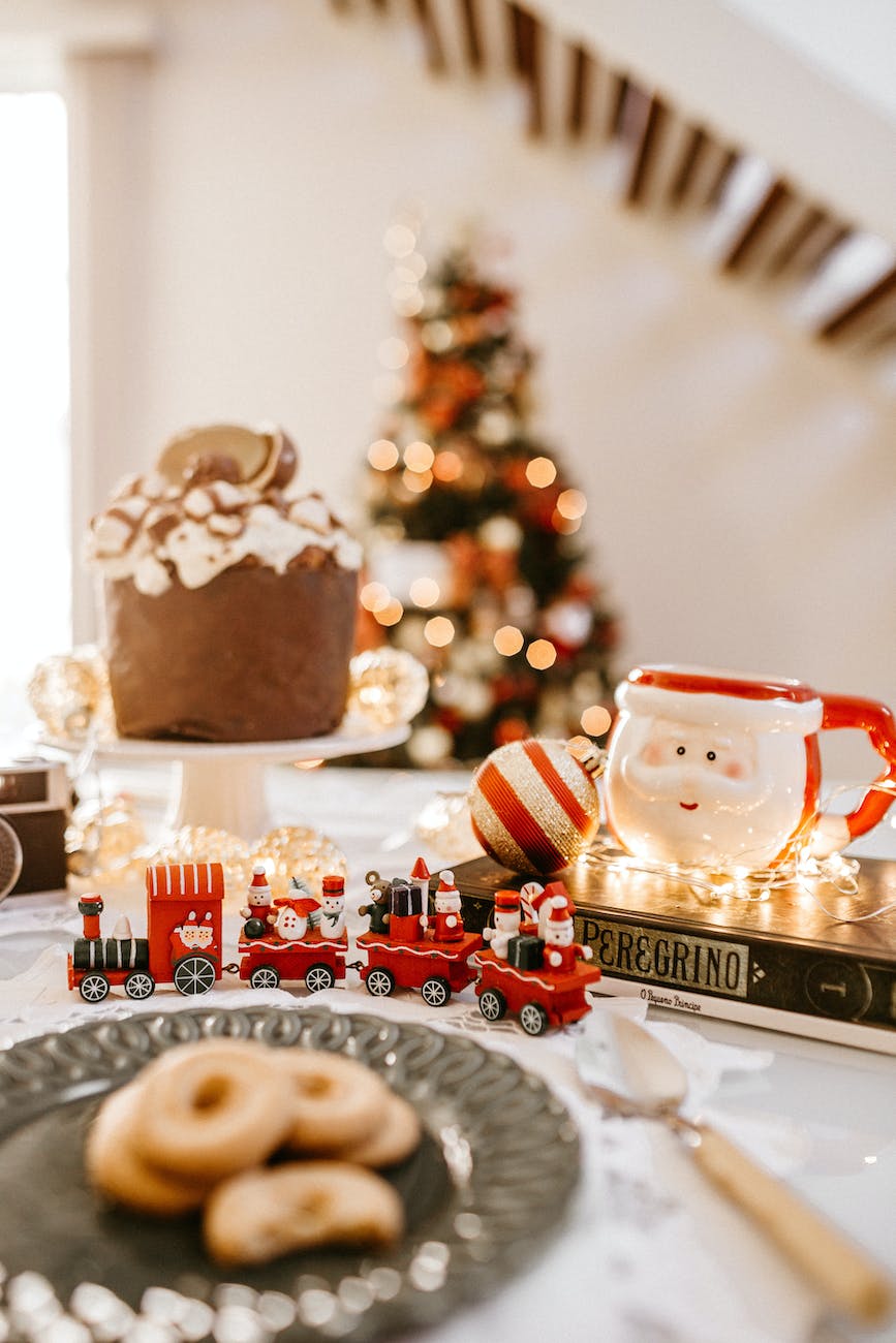 Tracing the Tale: Uncovering the Fascinating History of Christmas