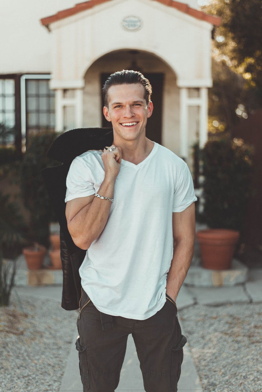 The Top 25 Things That Make Men Irresistibly Attractive