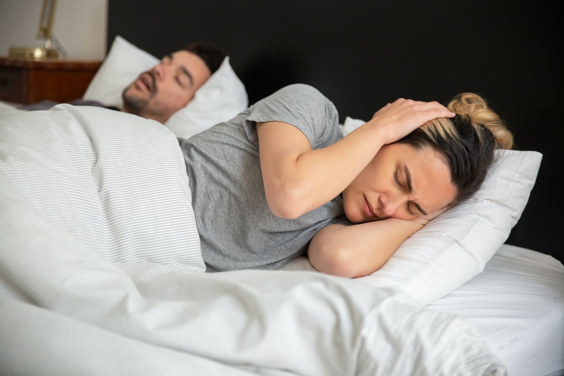 25 Practical Tips to Stop Snoring